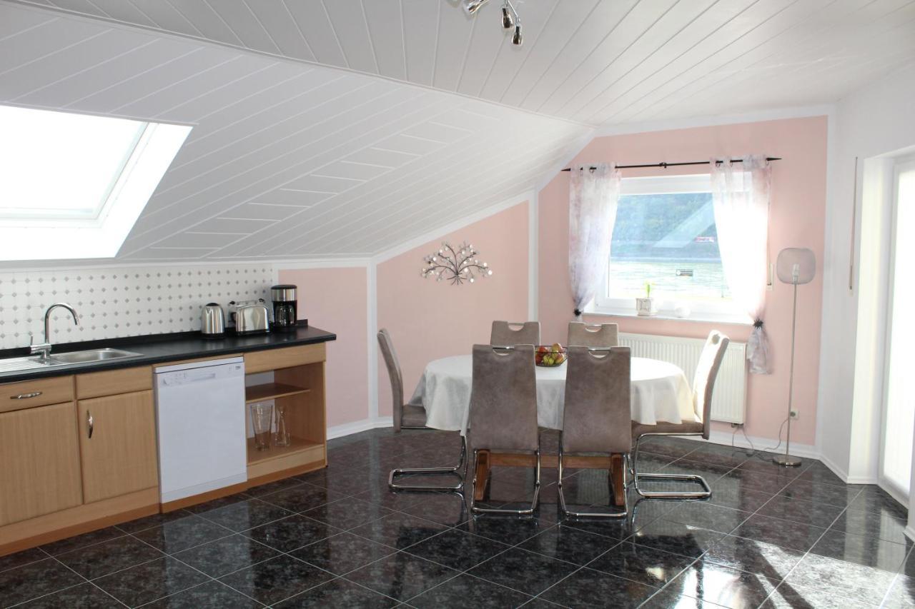 Studio Blick Ins Tal Kamp-Bornhofen Exterior photo